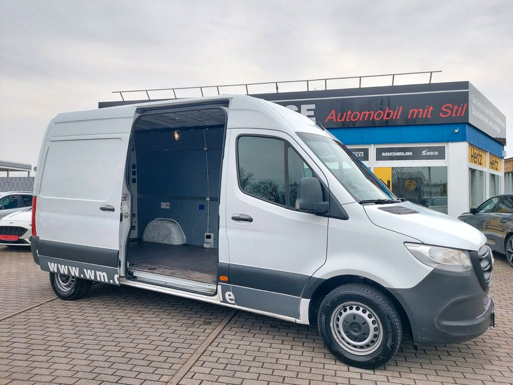 Mercedes-Benz Sprinter III Kasten FWD 211 lang hoch L2H2 Klima - Minibus, Passenger van: picture 1 Mercedes-Benz Sprinter III Kasten FWD 211 lang hoch L2H2 Klima - Minibus, Passenger van: picture 1