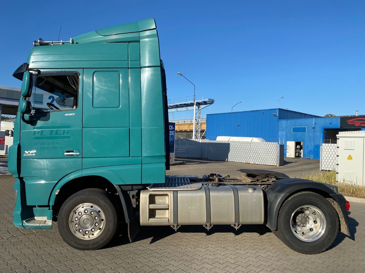 DAF XF 440 EURO 6 KIPPHYDRAULIK ALUFELGEN - Tractor unit: picture 5 DAF XF 440 EURO 6 KIPPHYDRAULIK ALUFELGEN - Tractor unit: picture 5