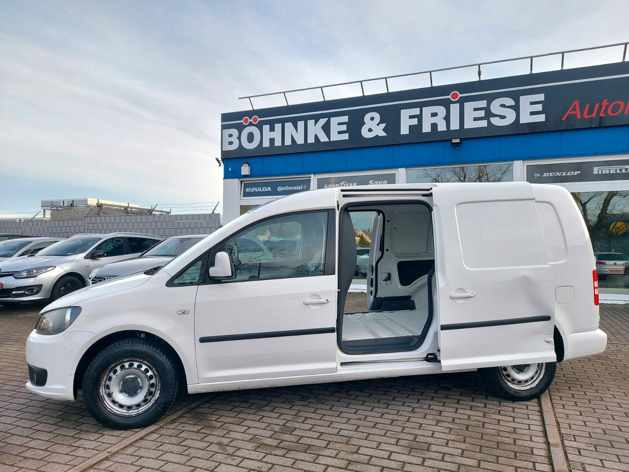 Volkswagen Caddy Kasten Kombi Maxi lang BiFuel LPG Benzin - Passenger van: picture 2 Volkswagen Caddy Kasten Kombi Maxi lang BiFuel LPG Benzin - Passenger van: picture 2