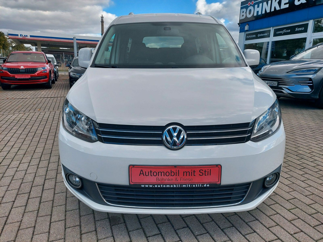 Volkswagen Caddy Kombi Maxi Comfortline 7 Sitze Team - Passenger van: picture 3 Volkswagen Caddy Kombi Maxi Comfortline 7 Sitze Team - Passenger van: picture 3