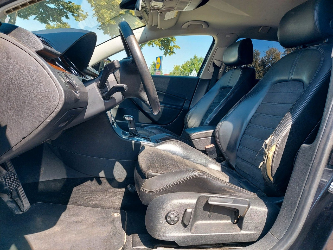 Station wagon Volkswagen Passat Variant Highline Automatik Navi Leder AHK: picture 9