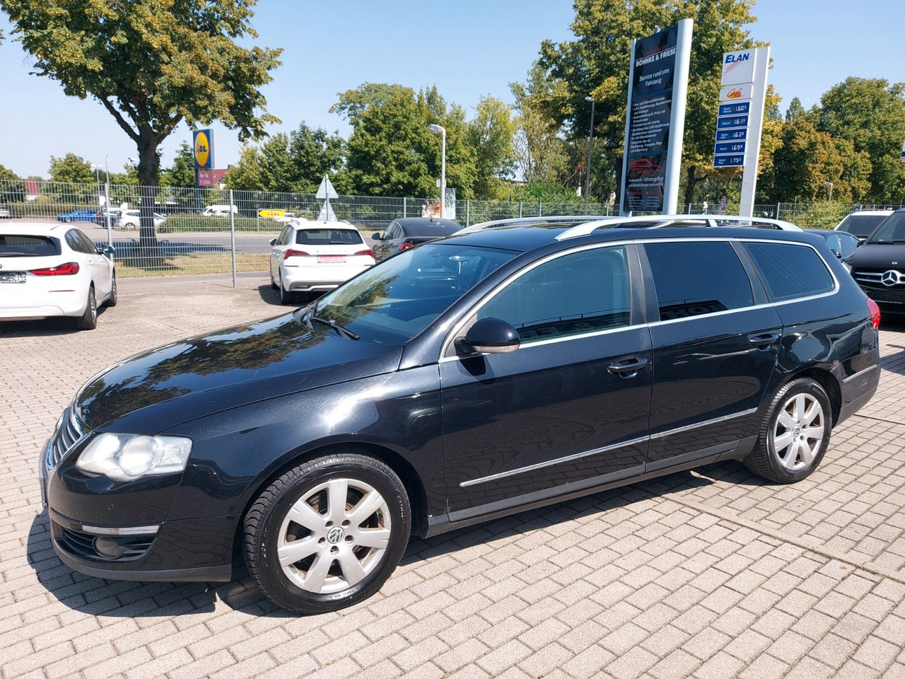 Station wagon Volkswagen Passat Variant Highline Automatik Navi Leder AHK: picture 7