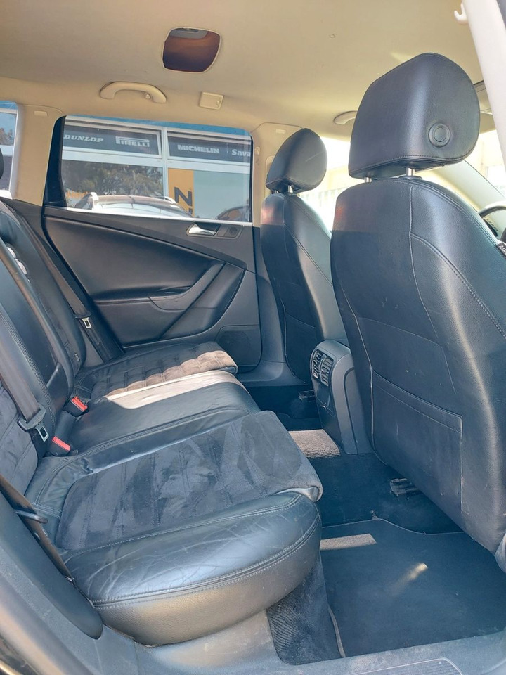 Station wagon Volkswagen Passat Variant Highline Automatik Navi Leder AHK: picture 18