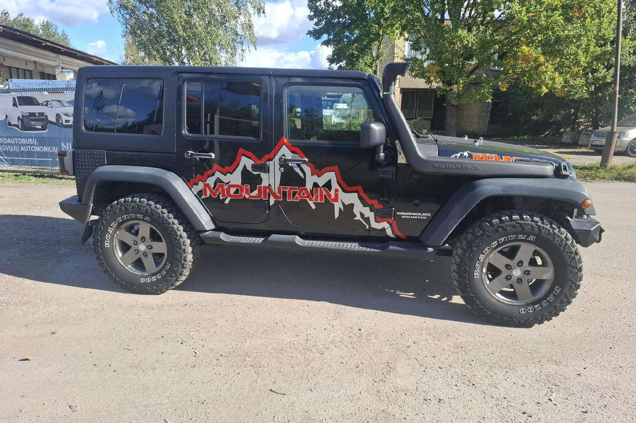 Jeep Wrangler - SUV: picture 2 Jeep Wrangler - SUV: picture 2