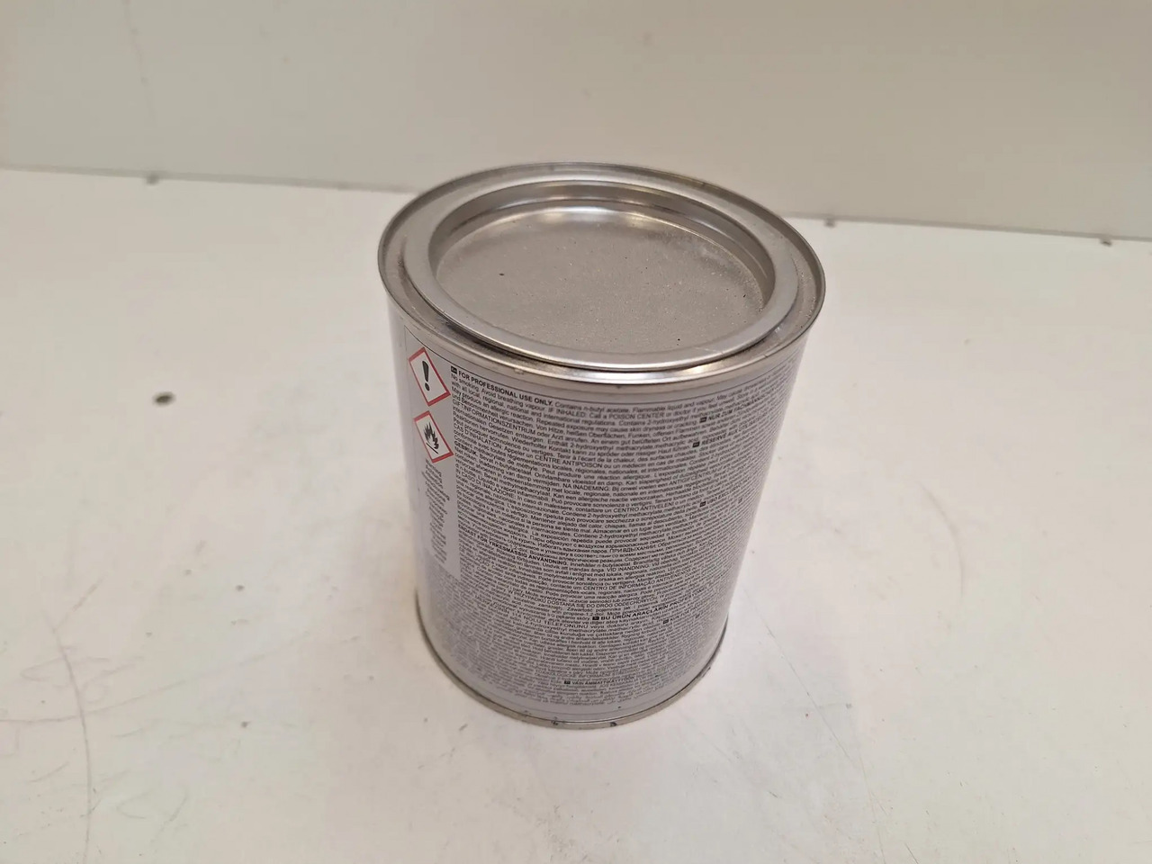 1 Dose Standomix (Standox) - Workshop equipment: picture 2 1 Dose Standomix (Standox) - Workshop equipment: picture 2