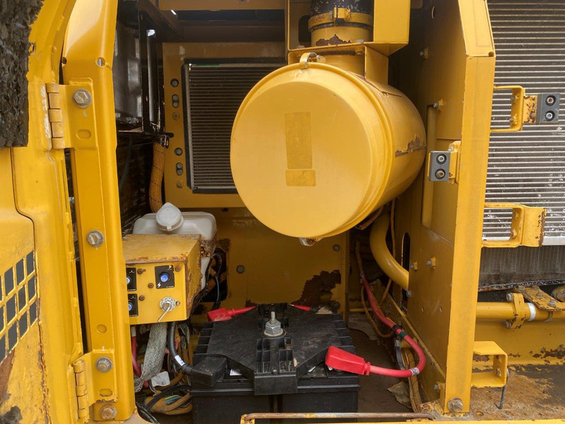 Crawler excavator Caterpillar 324 D NVT: picture 16