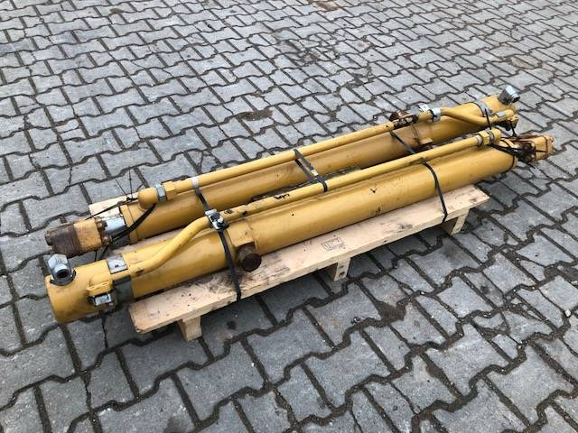 Caterpillar D6 R/T Lift Cilinder OEM 2274008/2274007 - Hydraulics: picture 4 Caterpillar D6 R/T Lift Cilinder OEM 2274008/2274007 - Hydraulics: picture 4