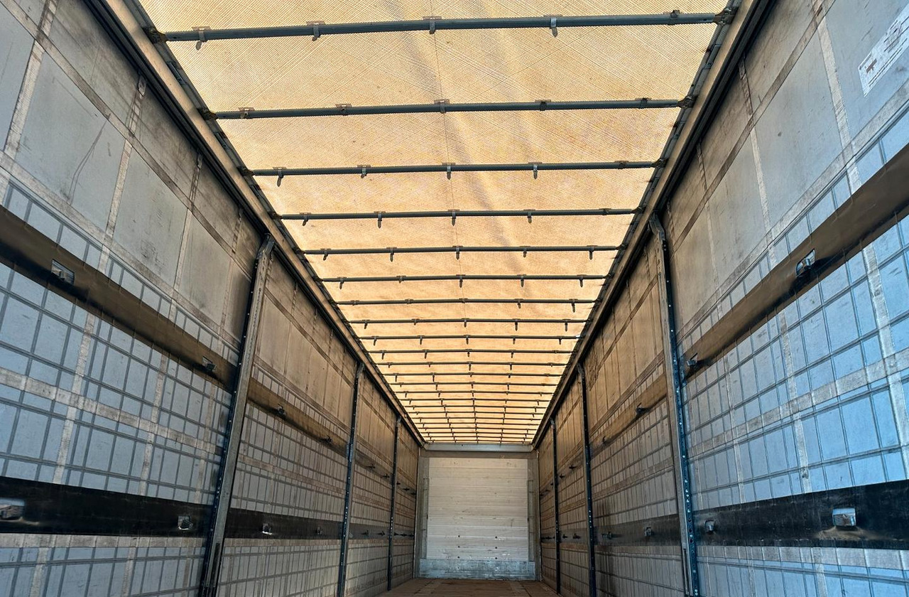 Semirimorchio schmitz cargobull 3 assi - Curtainsider semi-trailer: picture 3 Semirimorchio schmitz cargobull 3 assi - Curtainsider semi-trailer: picture 3