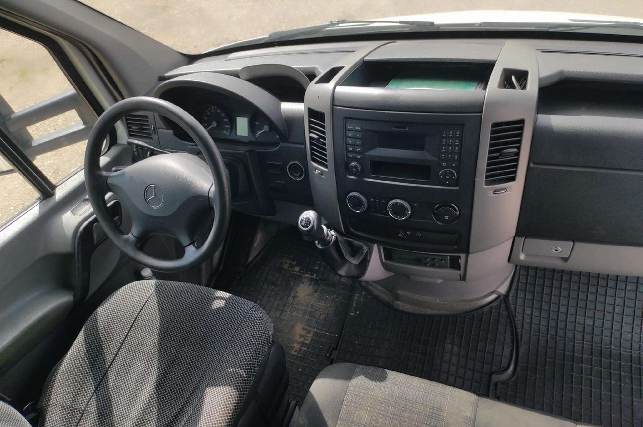 Panel van Mercedes-Benz Sprinter: picture 6