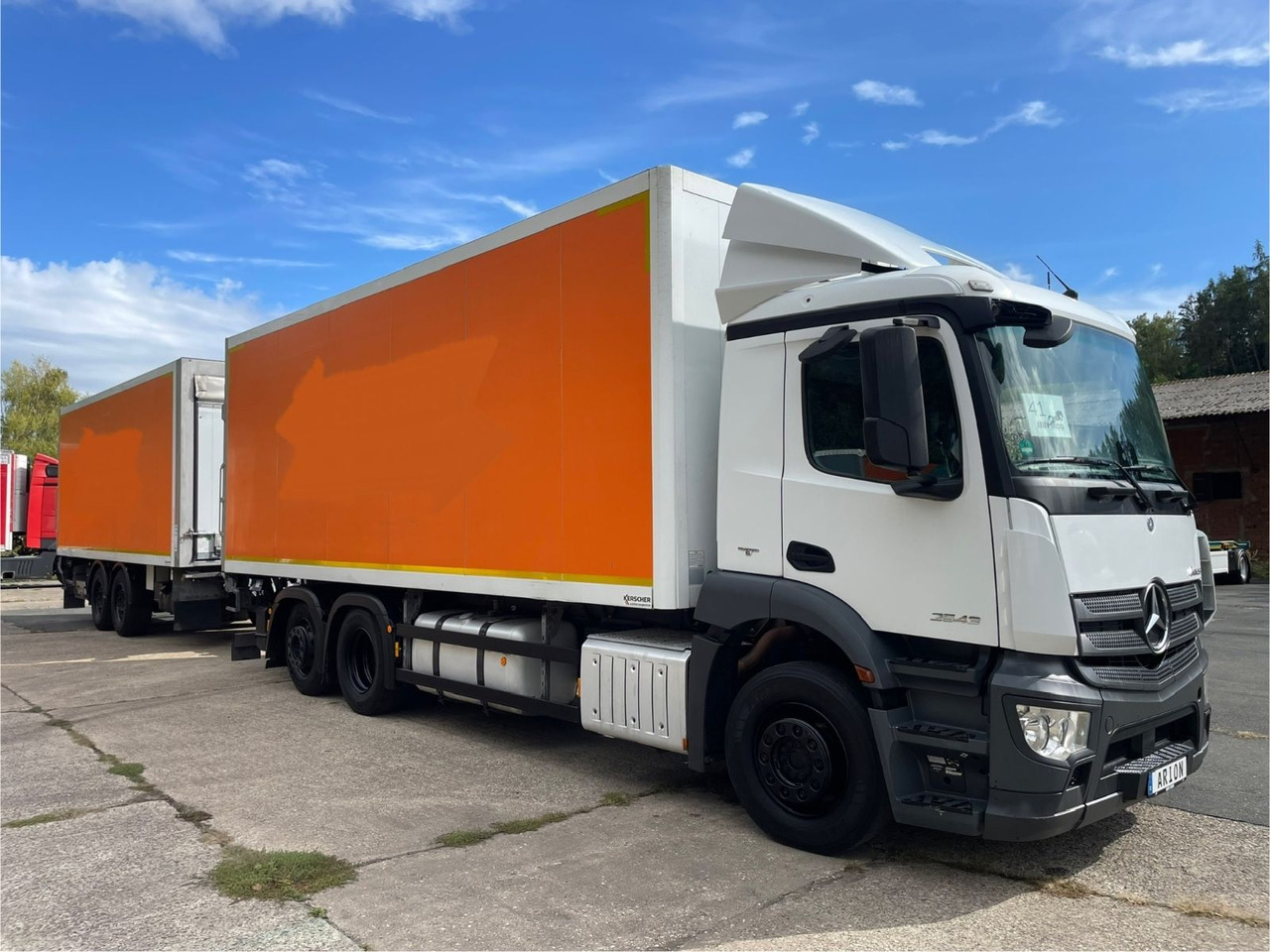 Mercedes-Benz Antos 2543 6x2 Kühlkoffer/CARRIER/KERSCHER/NLA - Refrigerator truck: picture 1 Mercedes-Benz Antos 2543 6x2 Kühlkoffer/CARRIER/KERSCHER/NLA - Refrigerator truck: picture 1