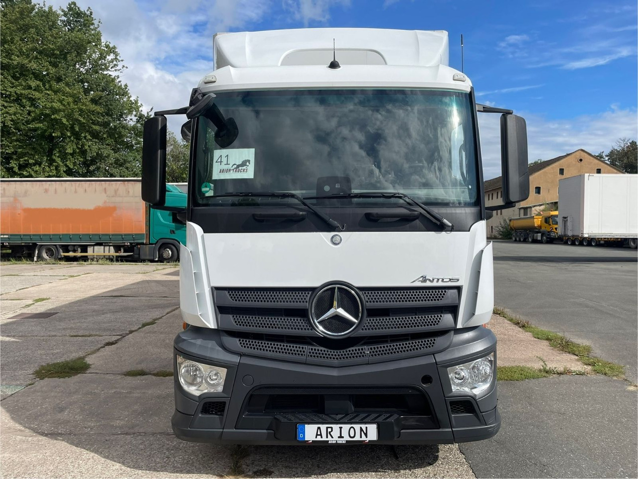 Mercedes-Benz Antos 2543 6x2 Kühlkoffer/CARRIER/NLA/LBW/AC/EU6 - Refrigerator truck: picture 2 Mercedes-Benz Antos 2543 6x2 Kühlkoffer/CARRIER/NLA/LBW/AC/EU6 - Refrigerator truck: picture 2