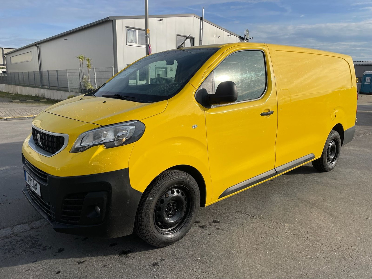 Peugeot Expert Box Pro L3 / 2.0 Blue HDI / More units - Small van: picture 3 Peugeot Expert Box Pro L3 / 2.0 Blue HDI / More units - Small van: picture 3