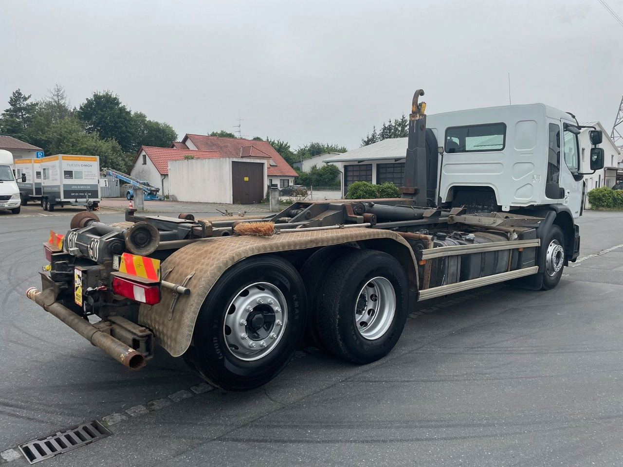 Renault Premium 380 DXI 6x2 Abrollkipper/EEV/HYVALIFT/AC Renault Premium 380 DXI 6x2 Abrollkipper/EEV/HYVALIFT/AC - Hook lift truck: picture 4 Renault Premium 380 DXI 6x2 Abrollkipper/EEV/HYVALIFT/AC Renault Premium 380 DXI 6x2 Abrollkipper/EEV/HYVALIFT/AC - Hook lift truck: picture 4