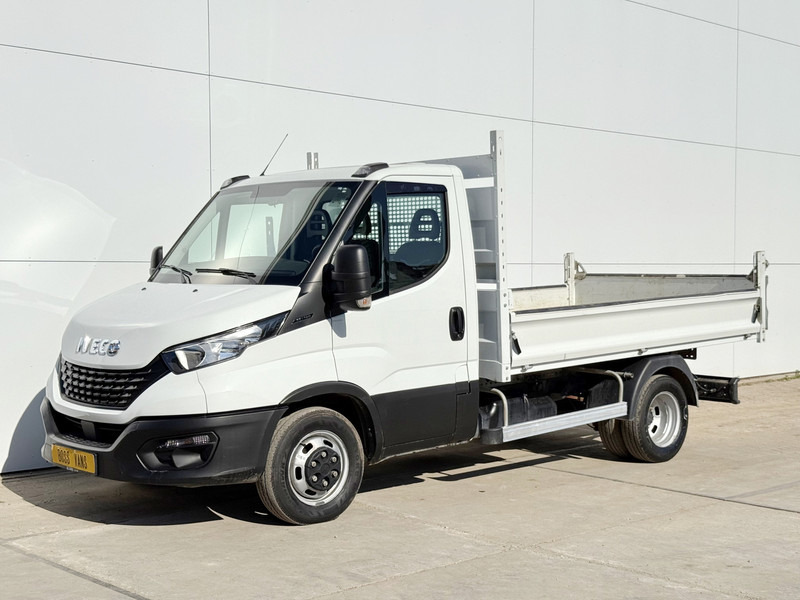 Iveco Daily 35C14 Kipper Dubbellucht Trekhaak Airco Cruise Control Lucht Geveerde Stoel - Tipper van: picture 2 Iveco Daily 35C14 Kipper Dubbellucht Trekhaak Airco Cruise Control Lucht Geveerde Stoel - Tipper van: picture 2
