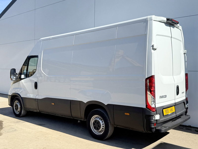 Iveco Daily 35S14 L2H2 Airco Cruise Control 3.5t Trekgewicht Euro 6 - Panel van: picture 2 Iveco Daily 35S14 L2H2 Airco Cruise Control 3.5t Trekgewicht Euro 6 - Panel van: picture 2