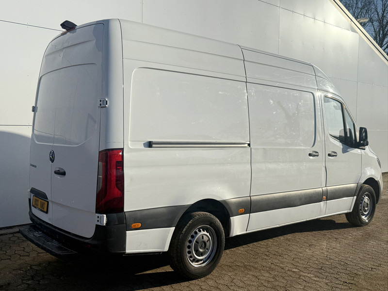 Mercedes-Benz Sprinter 314 2.2 CDI L2H2 LED Climate Control Cruise Control Camera Carplay - Small van: picture 3 Mercedes-Benz Sprinter 314 2.2 CDI L2H2 LED Climate Control Cruise Control Camera Carplay - Small van: picture 3