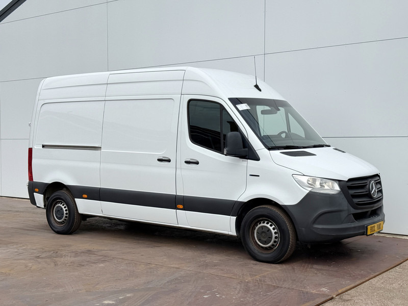 Mercedes-Benz eSprinter 312 L2H2 Elektrisch 41kWh 135km WLTP Climate Control Camera Stoelverwarming - Panel van, Electric van: picture 4 Mercedes-Benz eSprinter 312 L2H2 Elektrisch 41kWh 135km WLTP Climate Control Camera Stoelverwarming - Panel van, Electric van: picture 4