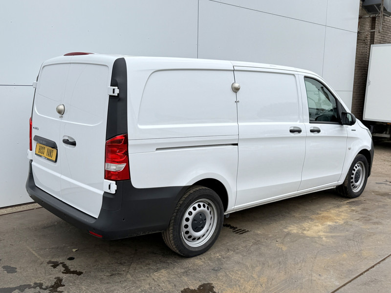 Mercedes-Benz eVito 112 66 kWh Elektrisch 66kWh 280km WLTP Snelladen Climate Control Camera Parkeersensoren voor achter Stoelverwarming - Small van, Electric van: picture 3 Mercedes-Benz eVito 112 66 kWh Elektrisch 66kWh 280km WLTP Snelladen Climate Control Camera Parkeersensoren voor achter Stoelverwarming - Small van, Electric van: picture 3