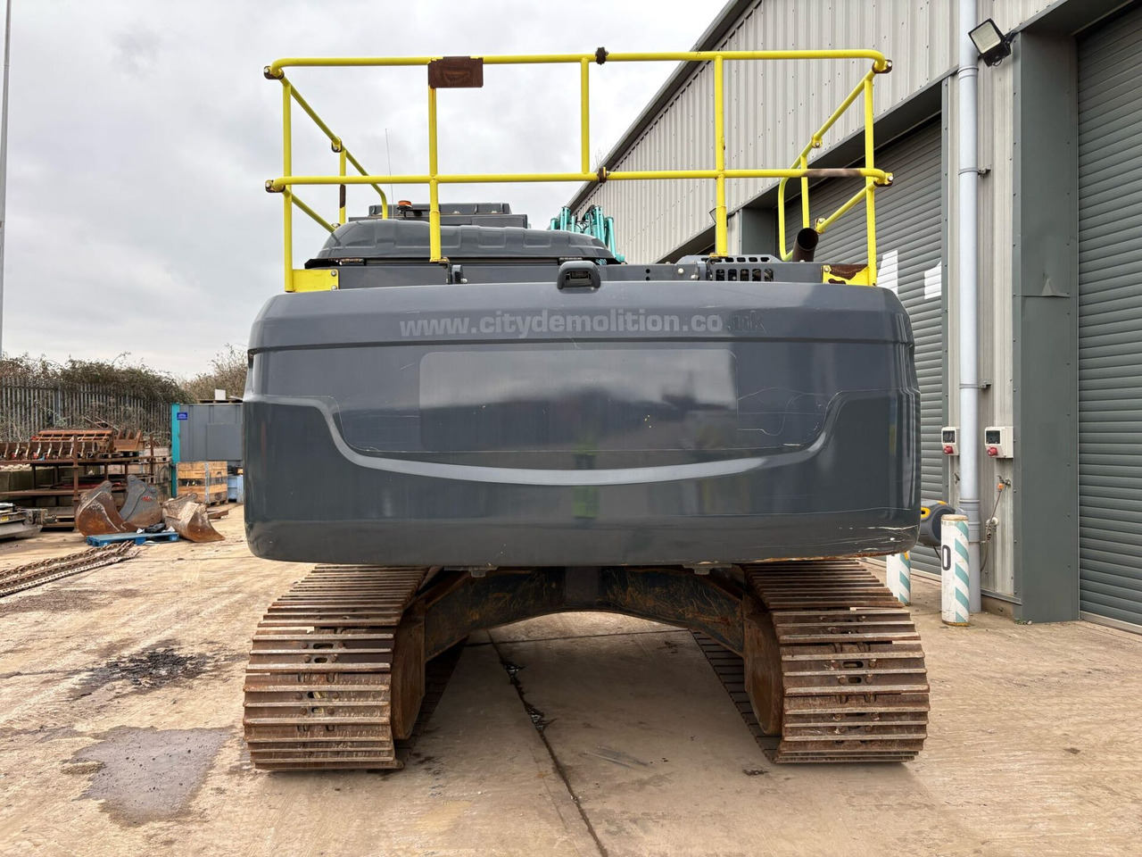 Kobelco SK300LC-10E - Crawler excavator: picture 4 Kobelco SK300LC-10E - Crawler excavator: picture 4