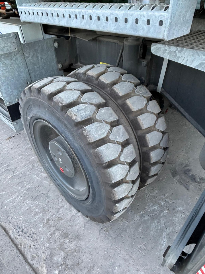 Waste/ Industry handler Sennebogen 821 Electric: picture 15 Waste/ Industry handler Sennebogen 821 Electric: picture 15