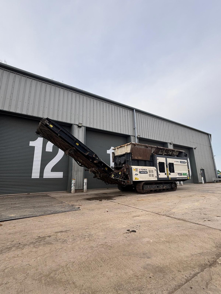 Terex TDS820 - Industrial waste shredder: picture 1 Terex TDS820 - Industrial waste shredder: picture 1
