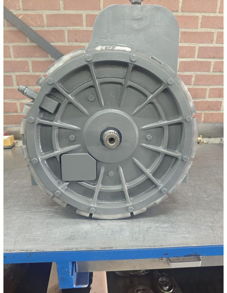 Liebherr DPVP O 108 Pump - Hydraulic pump: picture 1 Liebherr DPVP O 108 Pump - Hydraulic pump: picture 1