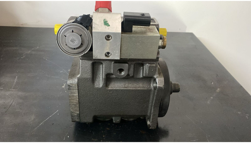 Liebherr High pressure - Fuel pump: picture 1 Liebherr High pressure - Fuel pump: picture 1