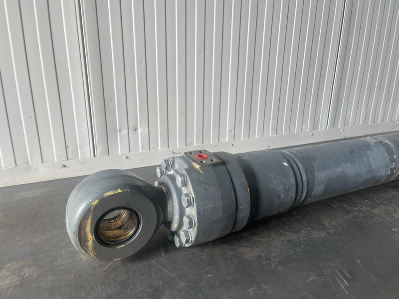 Liebherr Cilinder Rechts - Spare parts: picture 3 Liebherr Cilinder Rechts - Spare parts: picture 3