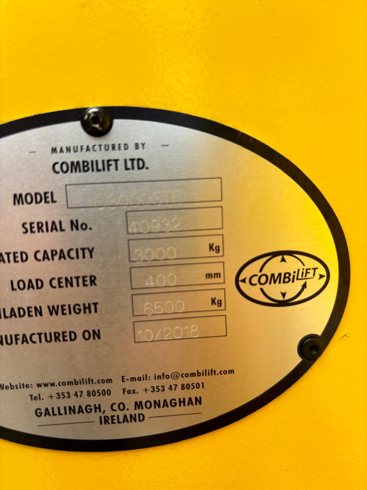 COMBILIFT C3000STE - 4-way reach truck: picture 2 COMBILIFT C3000STE - 4-way reach truck: picture 2