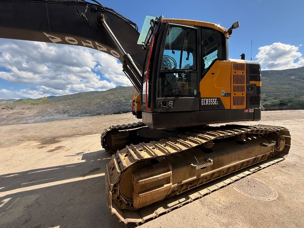 Crawler excavator Volvo ECR355EL: picture 1