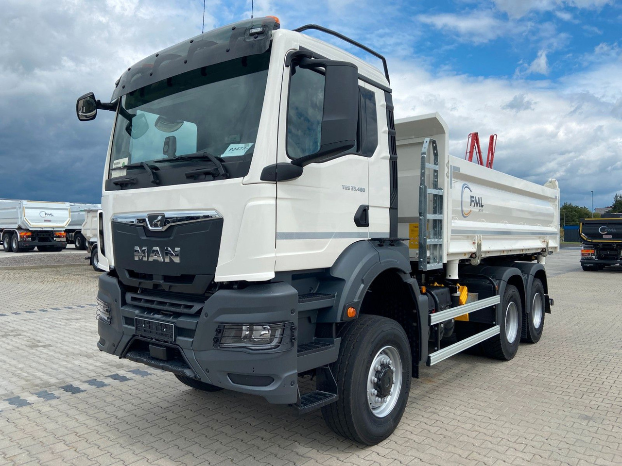 MAN TGS 33.480 6X6 FML Dreiseitenkipper - Tipper: picture 2 MAN TGS 33.480 6X6 FML Dreiseitenkipper - Tipper: picture 2