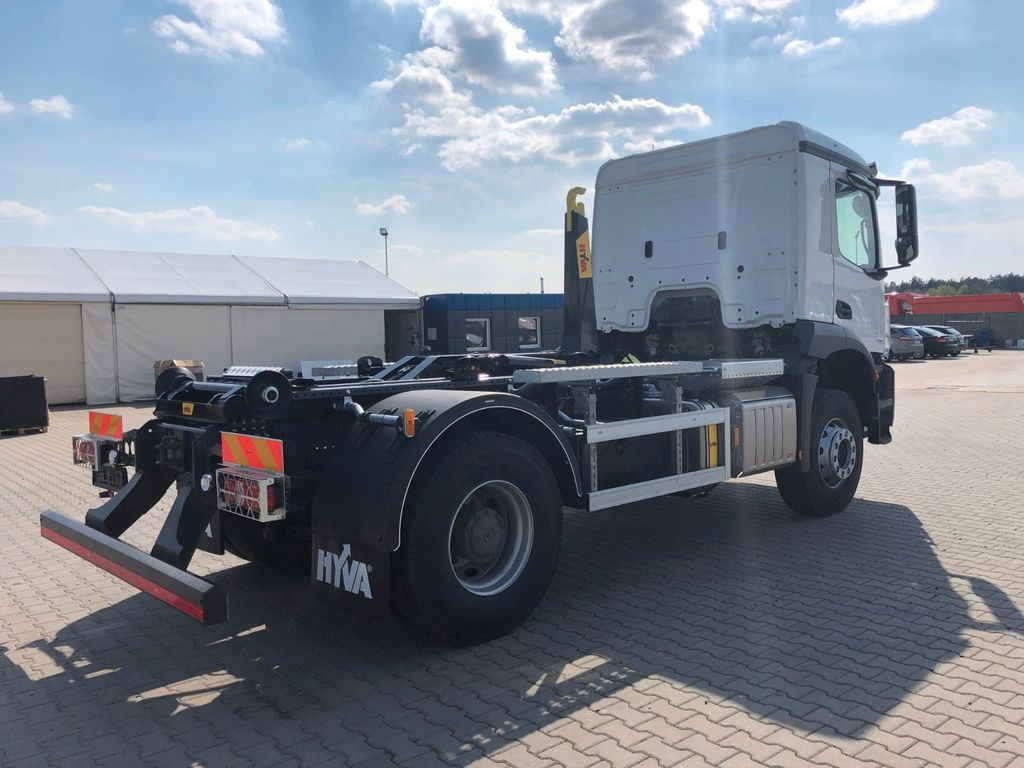 Mercedes-Benz AROCS 2136 Abrollkipper HYVA HKS-12-37-S - Hook lift truck: picture 5 Mercedes-Benz AROCS 2136 Abrollkipper HYVA HKS-12-37-S - Hook lift truck: picture 5