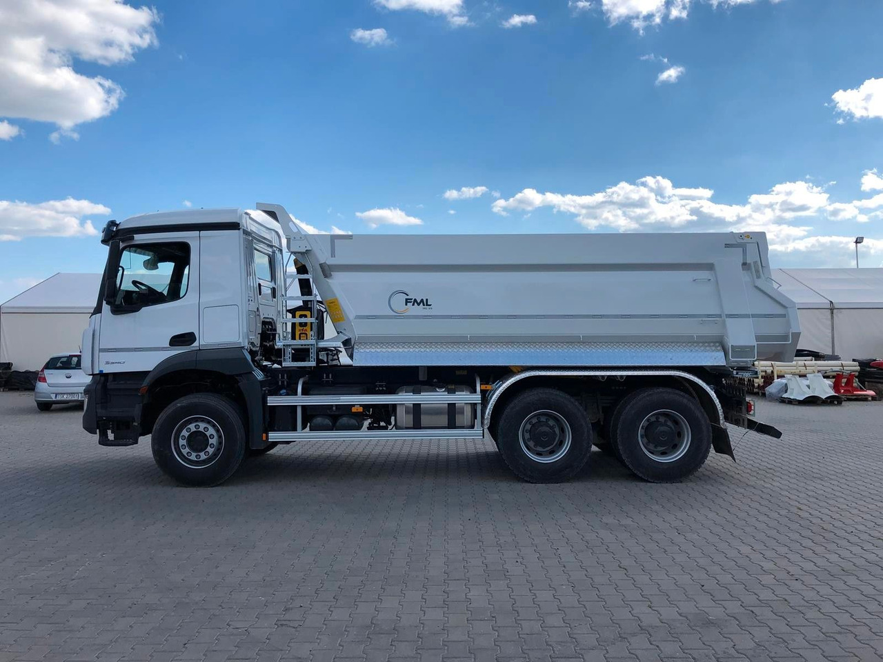 Mercedes-Benz AROCS 3340 6x4 FML KIPPPER HARDOX - Tipper: picture 4 Mercedes-Benz AROCS 3340 6x4 FML KIPPPER HARDOX - Tipper: picture 4