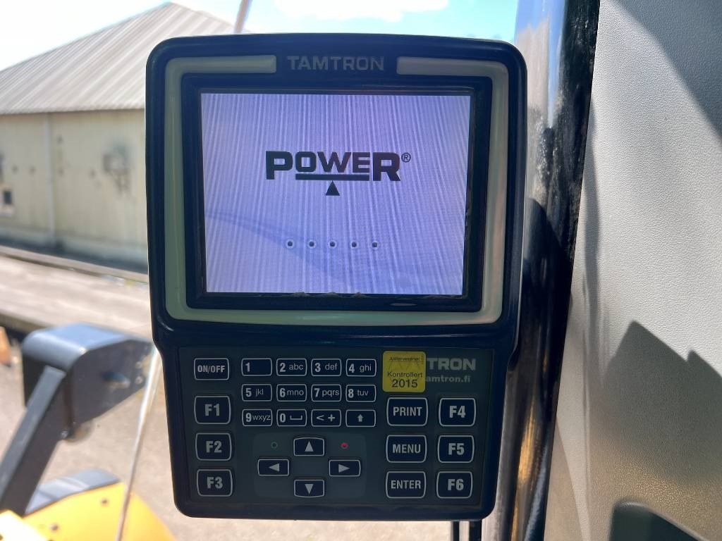 Wheel loader CAT 972 M: picture 14