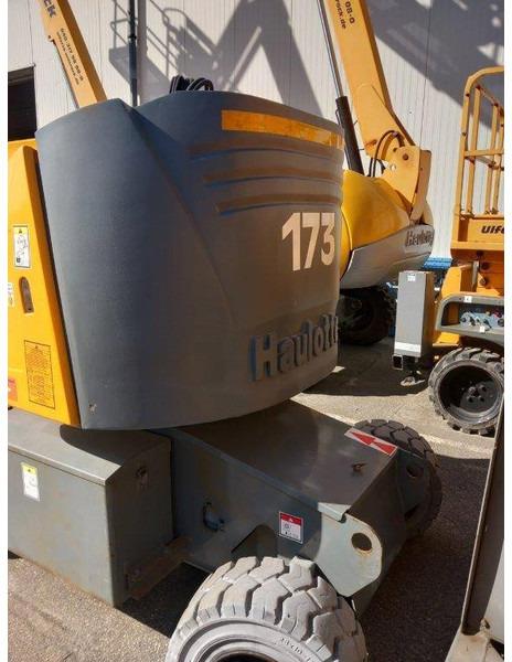 Haulotte HA 15 IP - Articulated boom: picture 5 Haulotte HA 15 IP - Articulated boom: picture 5