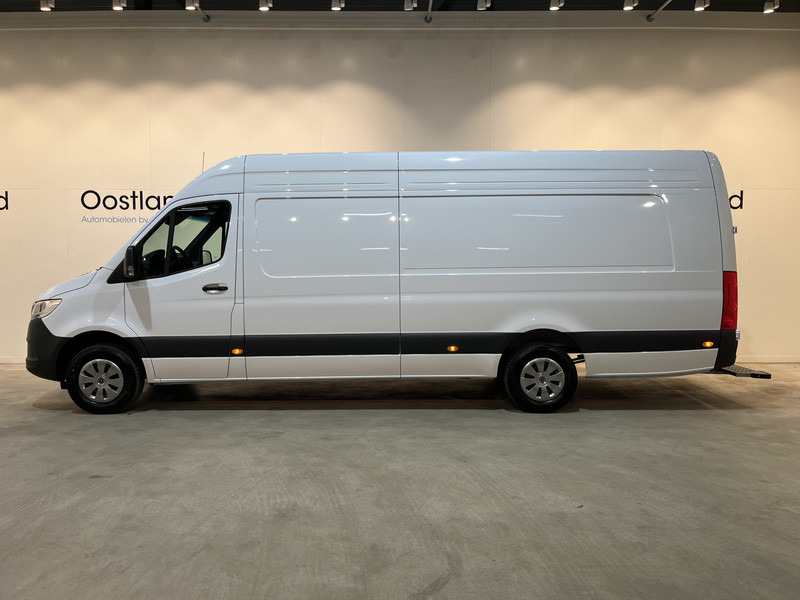 Mercedes-Benz Sprinter 315 CDI L4H2 RWD / Euro 6 / MBUX / Airco / Cruise Control / Camera / CarPlay / Navigatie / 6.143 KM !! / BPM VRIJ !! - Panel van: picture 5 Mercedes-Benz Sprinter 315 CDI L4H2 RWD / Euro 6 / MBUX / Airco / Cruise Control / Camera / CarPlay / Navigatie / 6.143 KM !! / BPM VRIJ !! - Panel van: picture 5