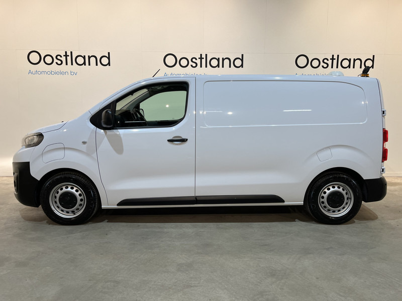 Peugeot e-Expert EV L2 75 kWh Servicebus / Inrichting / 100% Elektrisch / Airco / 220V. / Trekhaak / Camera / Cruise Control / Navigatie / CarPlay / 3-Zits 13.000 KM !! - Small van, Electric van: picture 5 Peugeot e-Expert EV L2 75 kWh Servicebus / Inrichting / 100% Elektrisch / Airco / 220V. / Trekhaak / Camera / Cruise Control / Navigatie / CarPlay / 3-Zits 13.000 KM !! - Small van, Electric van: picture 5