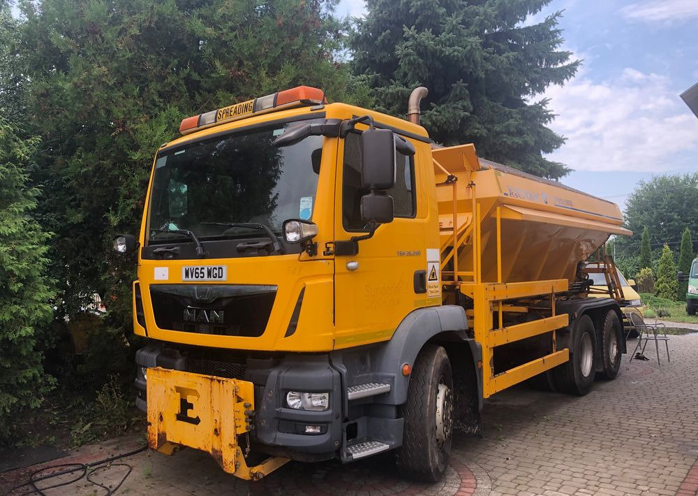 MAN TGM 26.290 piaskarka solarka schmidt 6x4 euro6 - Municipal/ Special vehicle, Truck: picture 1 MAN TGM 26.290 piaskarka solarka schmidt 6x4 euro6 - Municipal/ Special vehicle, Truck: picture 1