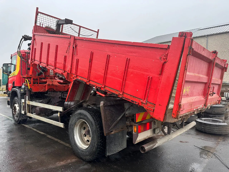 Scania P94-310 94 - Tipper, Crane truck: picture 2 Scania P94-310 94 - Tipper, Crane truck: picture 2