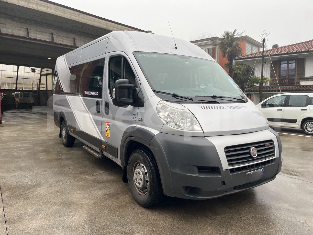 Fiat Ducato - Coach: picture 1 Fiat Ducato - Coach: picture 1