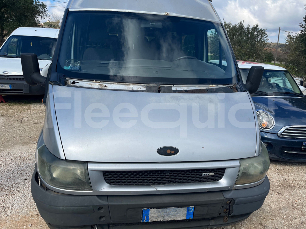 Ford Transit - Coach: picture 2 Ford Transit - Coach: picture 2