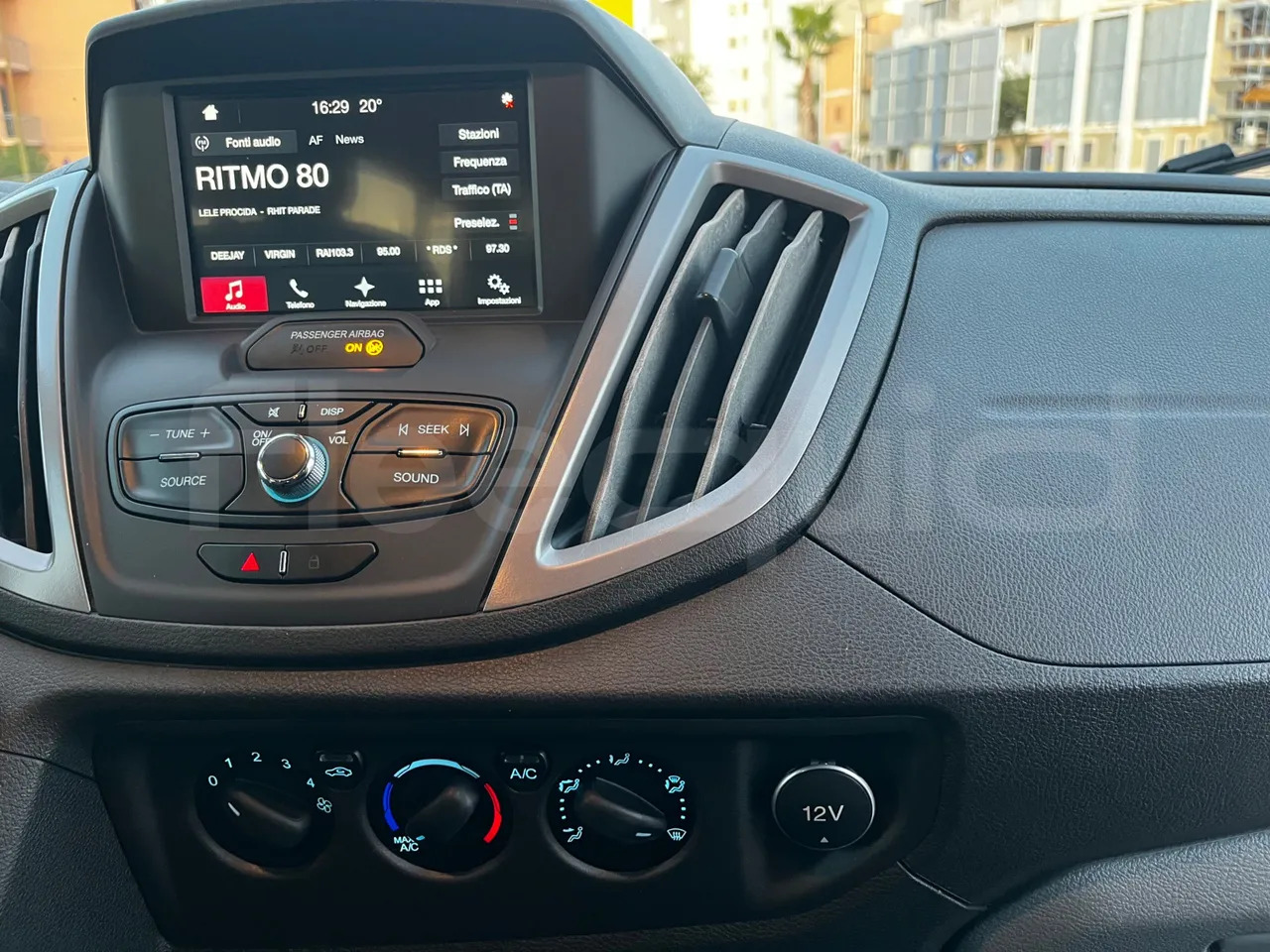 Suburban bus Ford Transit: picture 29 Suburban bus Ford Transit: picture 29