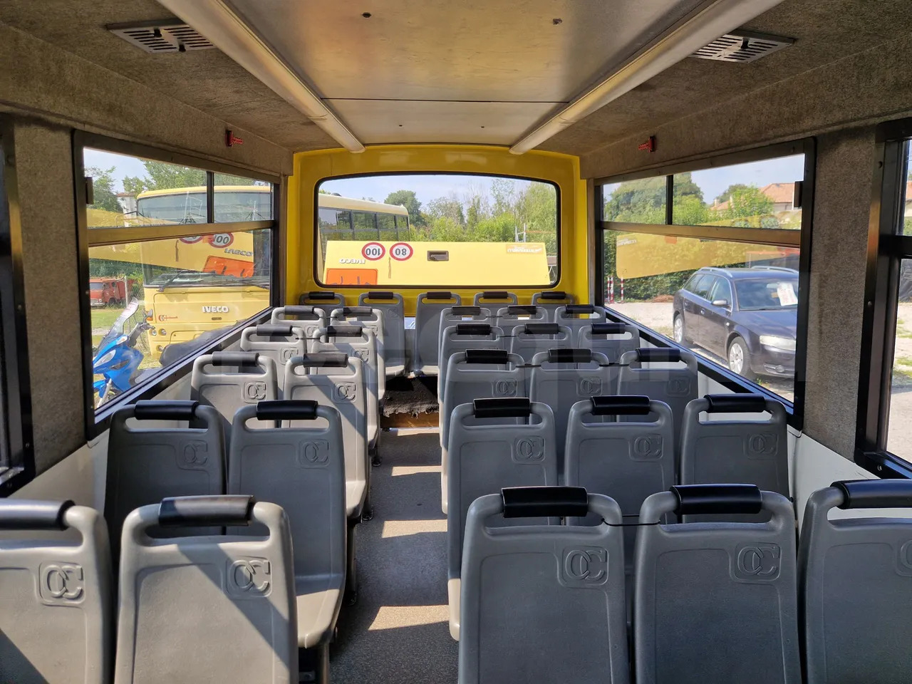 School bus Iveco Cacciamali: picture 30