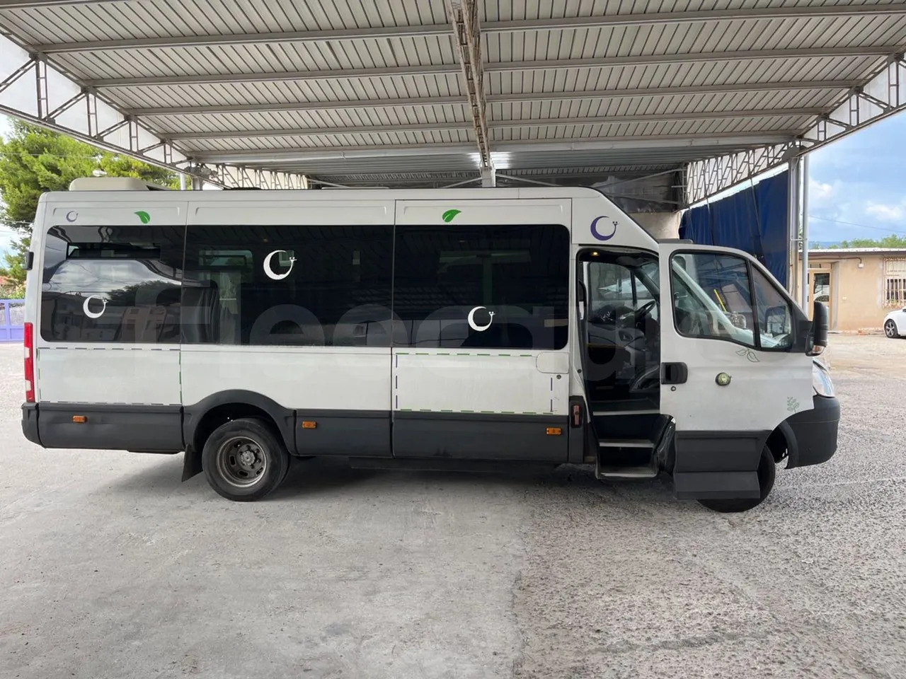 Coach Iveco Daily: picture 12