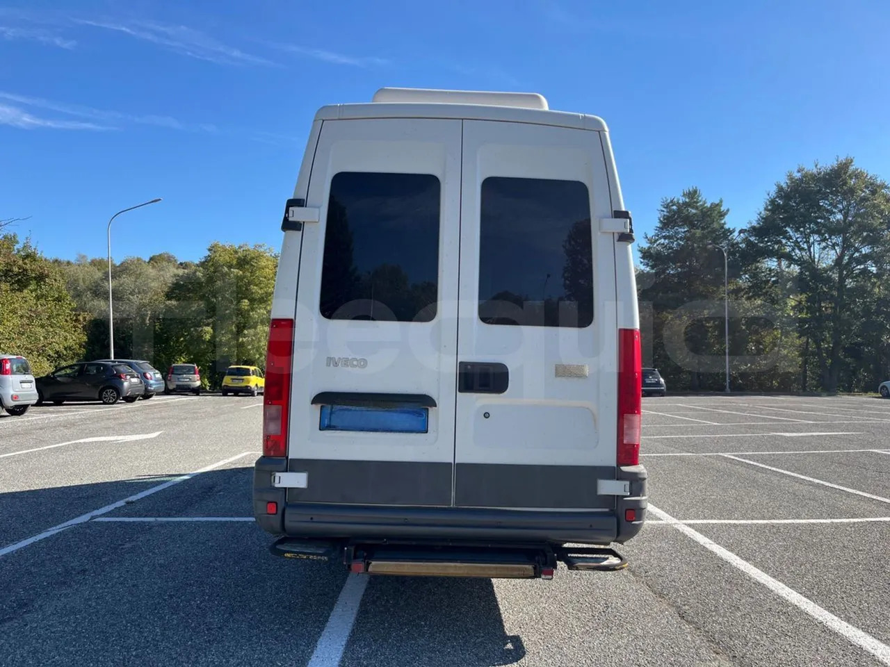 Iveco Daily - Suburban bus: picture 5 Iveco Daily - Suburban bus: picture 5