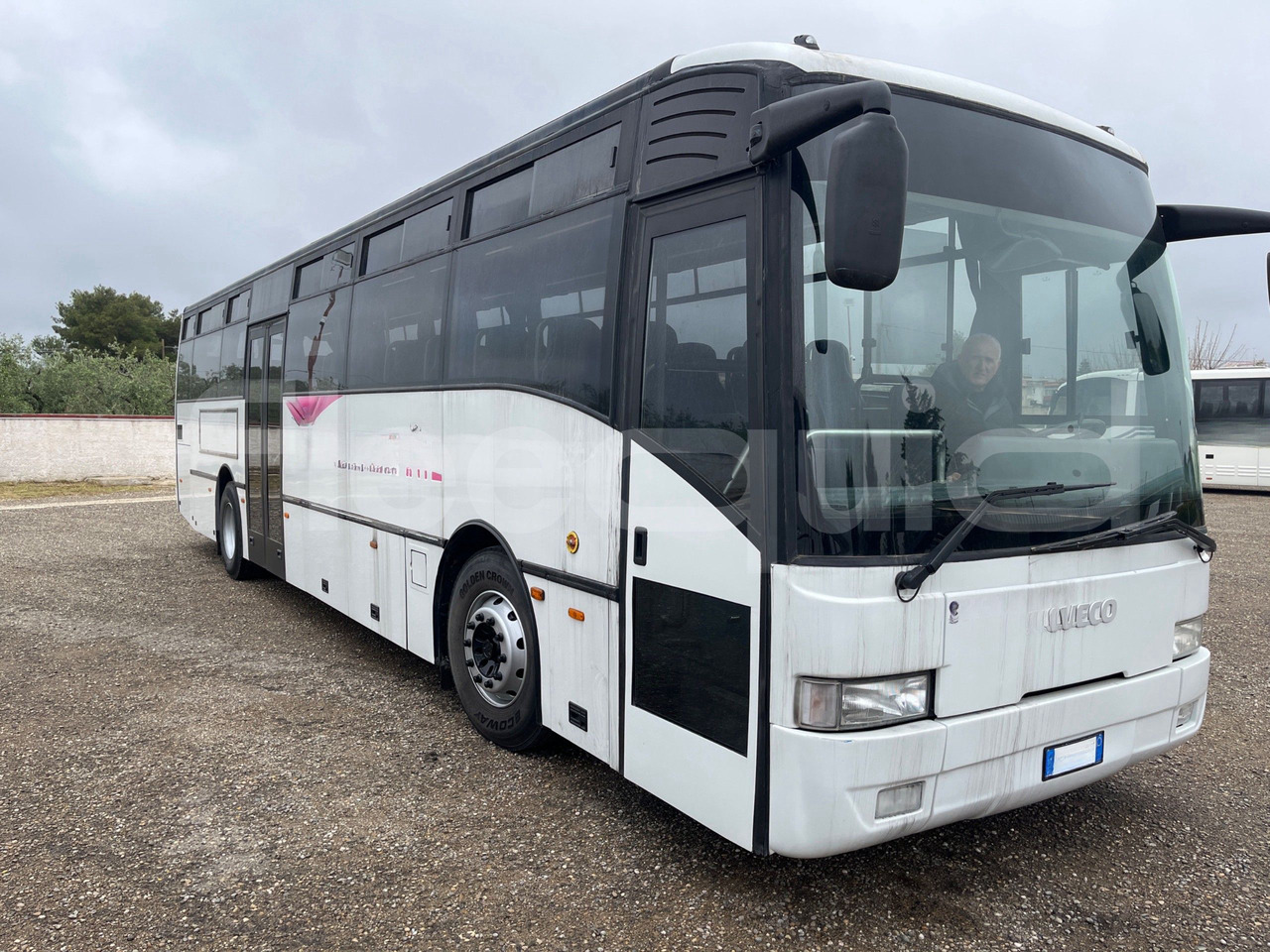 Iveco Irisbus Italia - Suburban bus: picture 1 Iveco Irisbus Italia - Suburban bus: picture 1