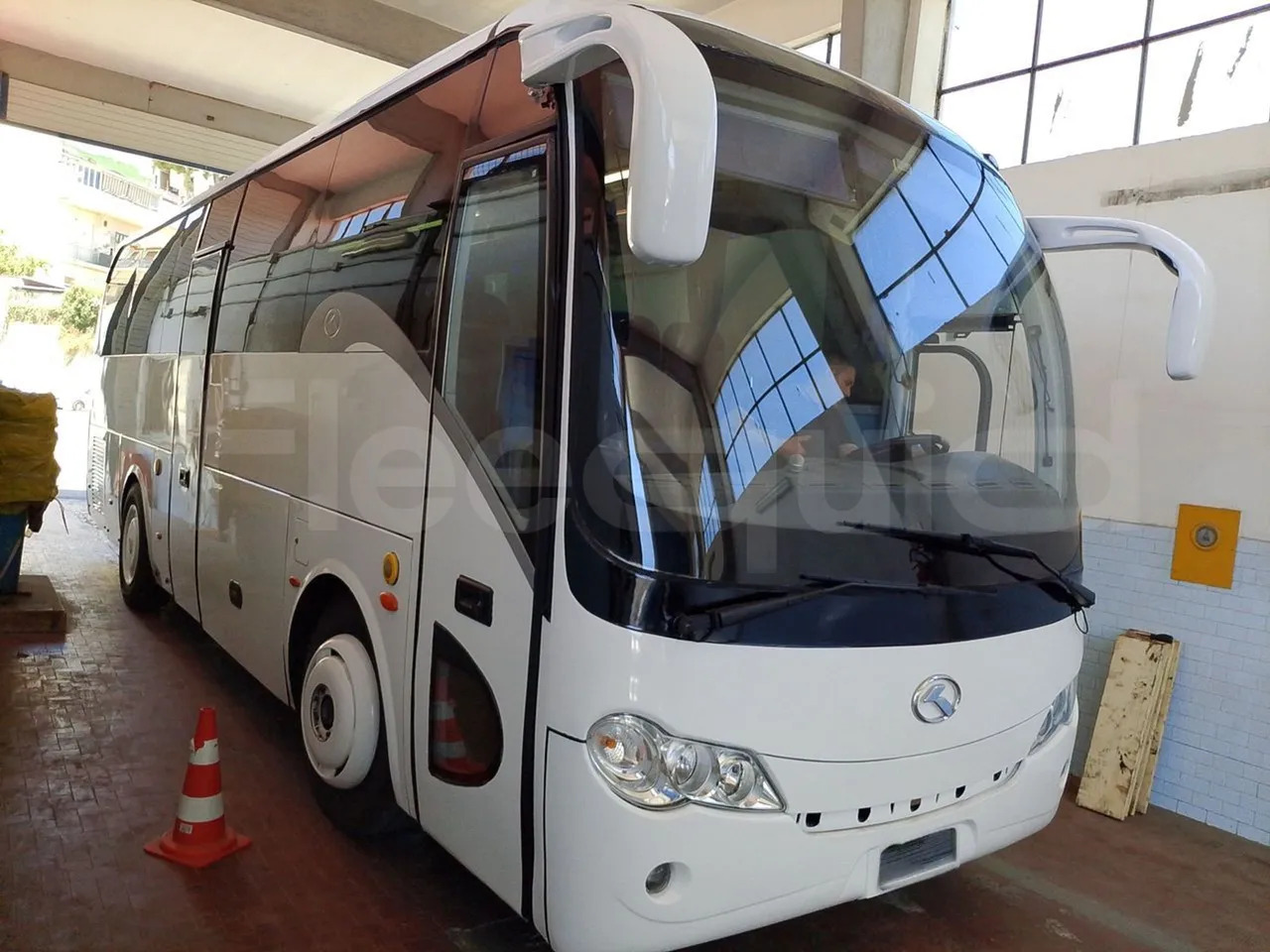 King Long XMQ6900 - Coach: picture 1 King Long XMQ6900 - Coach: picture 1