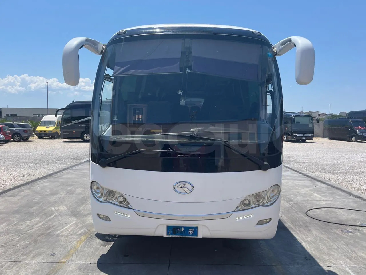 King Long XMQ6900 - Coach: picture 2 King Long XMQ6900 - Coach: picture 2