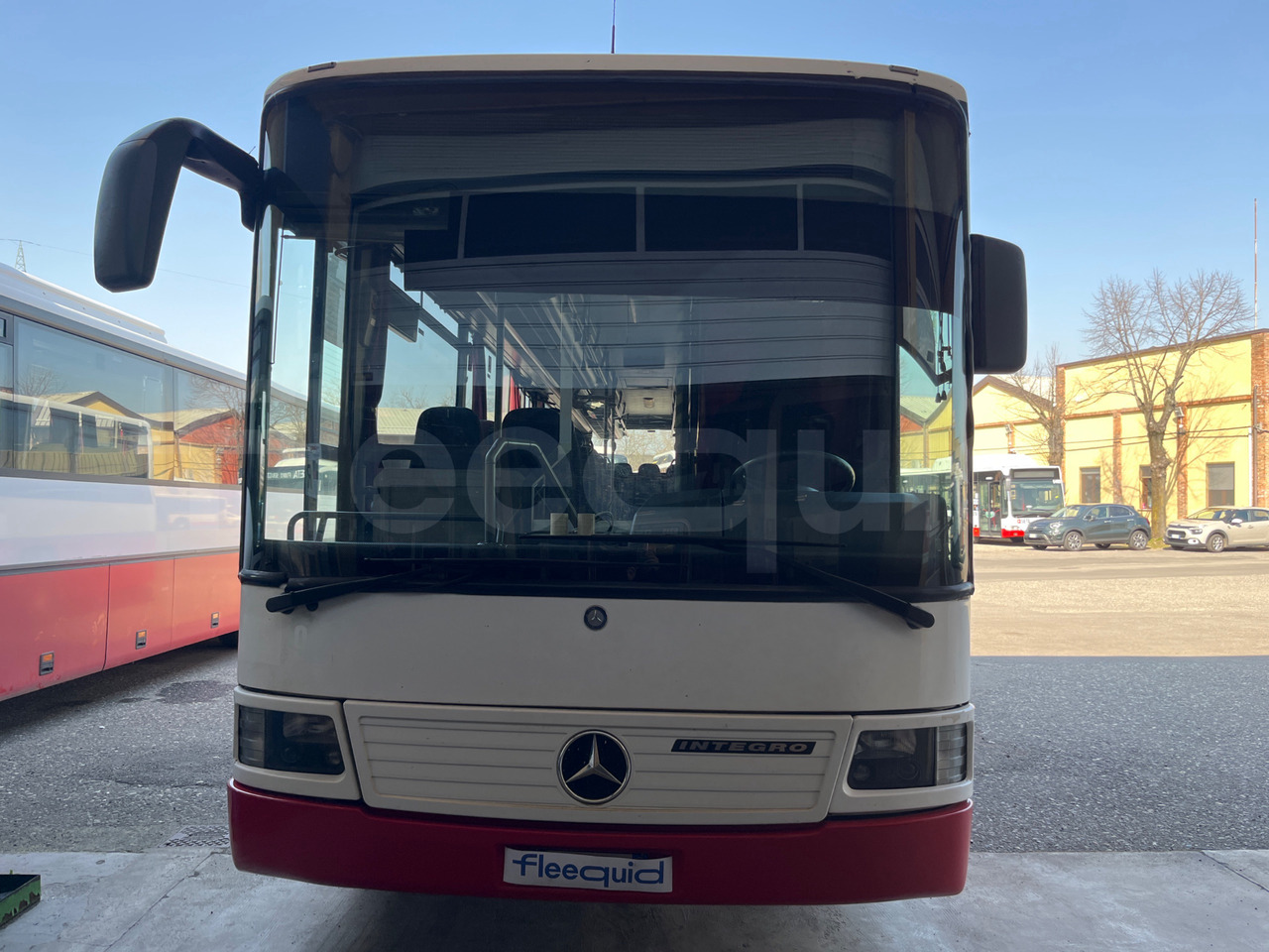 Mercedes-Benz Integro - Suburban bus: picture 2 Mercedes-Benz Integro - Suburban bus: picture 2