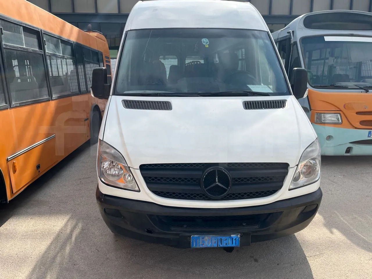 Mercedes-Benz Sprinter - Minibus, Passenger van: picture 2 Mercedes-Benz Sprinter - Minibus, Passenger van: picture 2